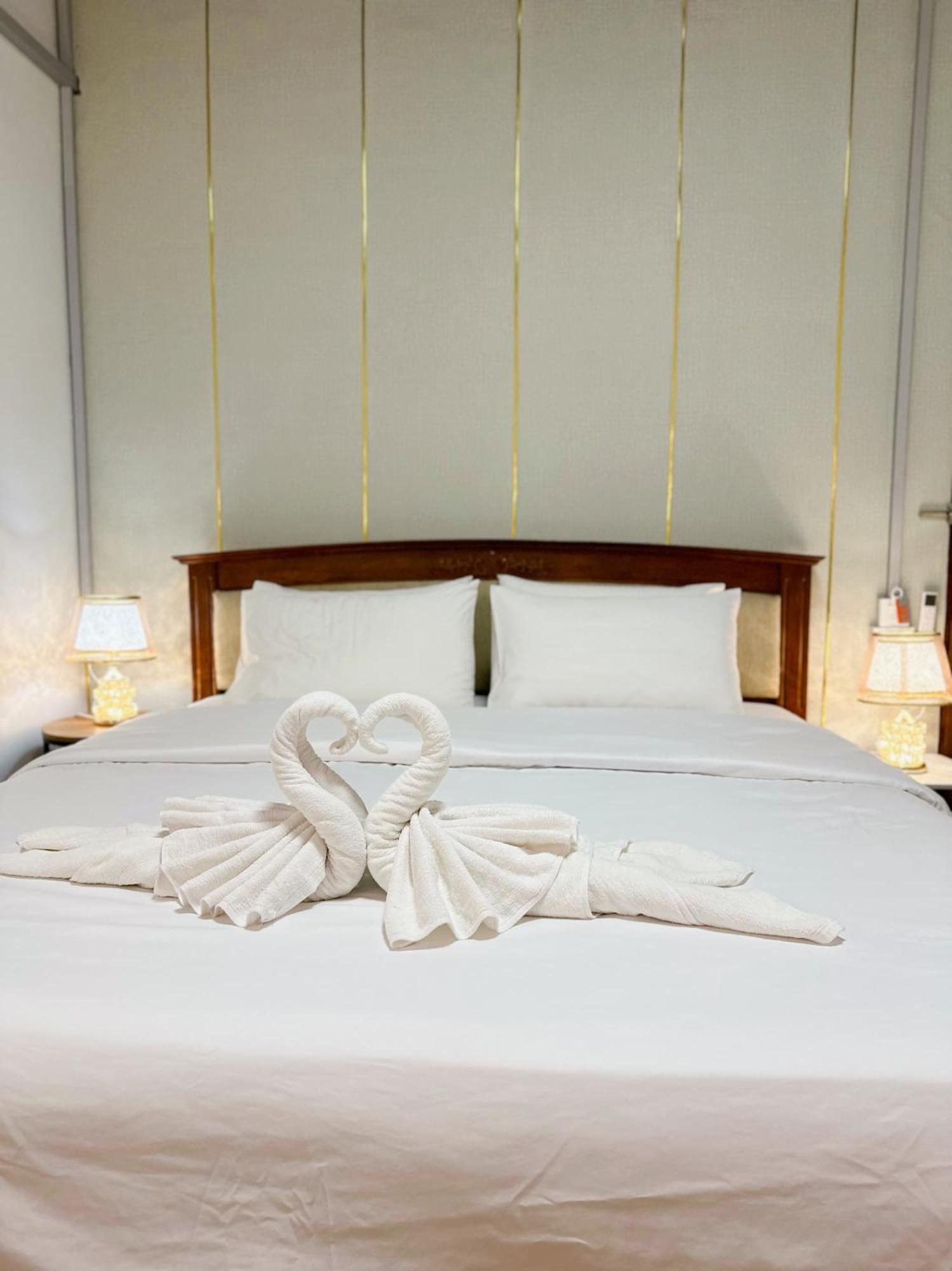 Service Apartment ห้อง102 ใจกลางเมืองใกล้แหล่งท่องเที่ยว Lampang Ngoại thất bức ảnh
