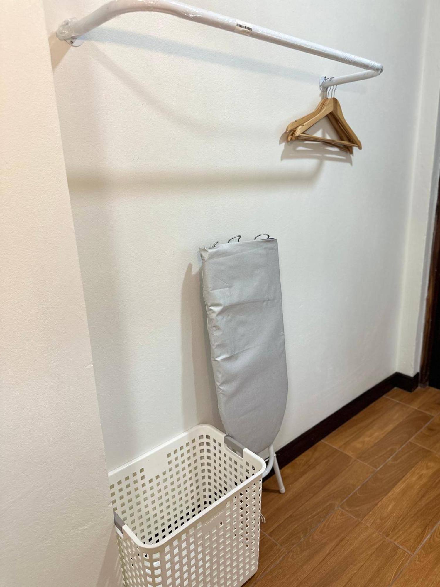 Service Apartment ห้อง102 ใจกลางเมืองใกล้แหล่งท่องเที่ยว Lampang Ngoại thất bức ảnh